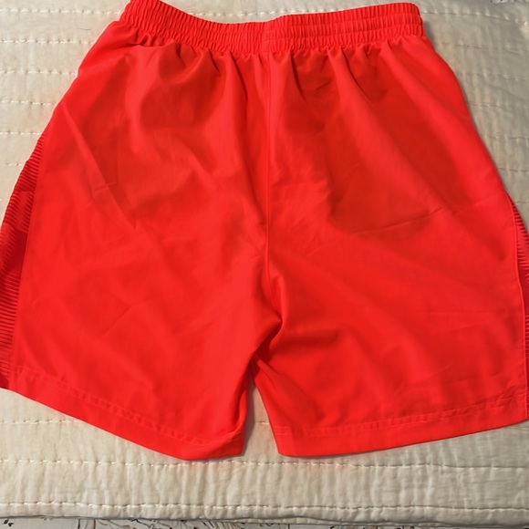 Under Armour 5in shorts. Size Large. Orange - Picture 4 of 4